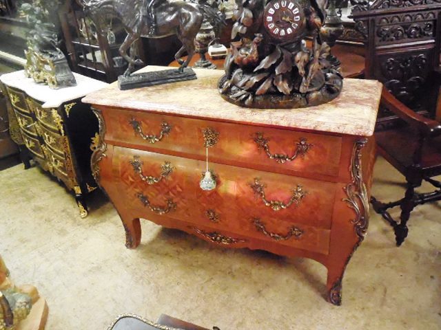commode with marble top,The dimension are: (LxDxH) 120x50x88
