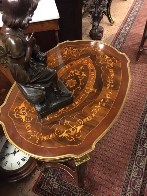 Set of 2 Italian small inlaid tables