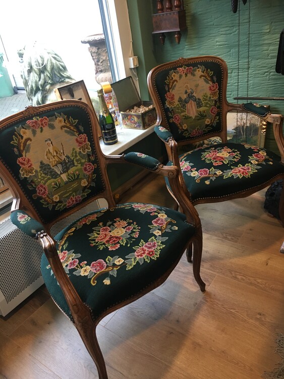 set needle point chairs