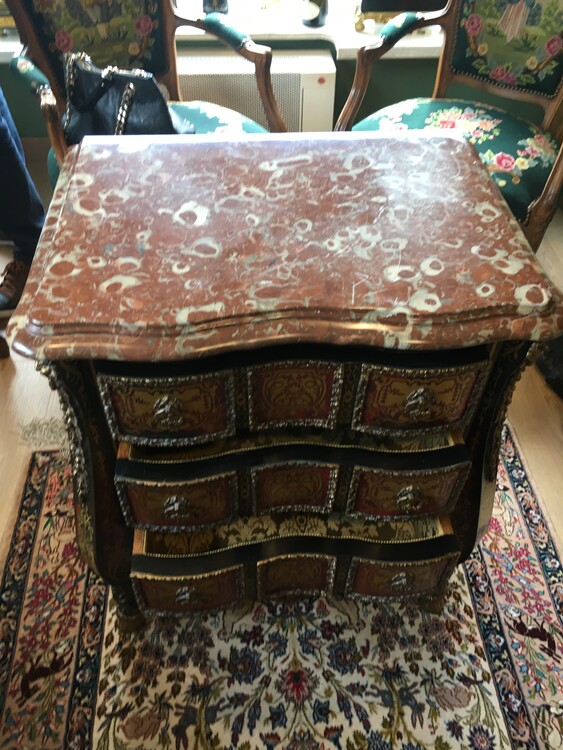 Size H 75 cm W 62 cm D 42 cm/4 drawers,Marble top