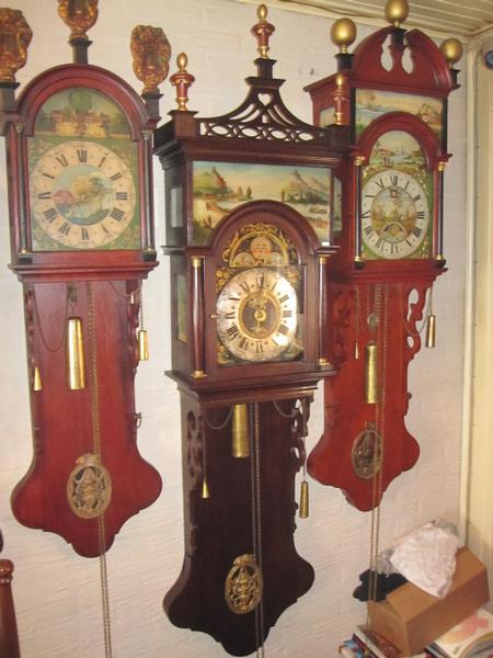 Dutch Hangingclocks<Friesland